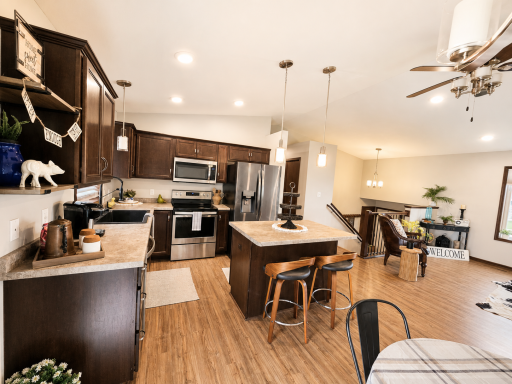 906 7th Avenue, Wanamingo, MN 55983