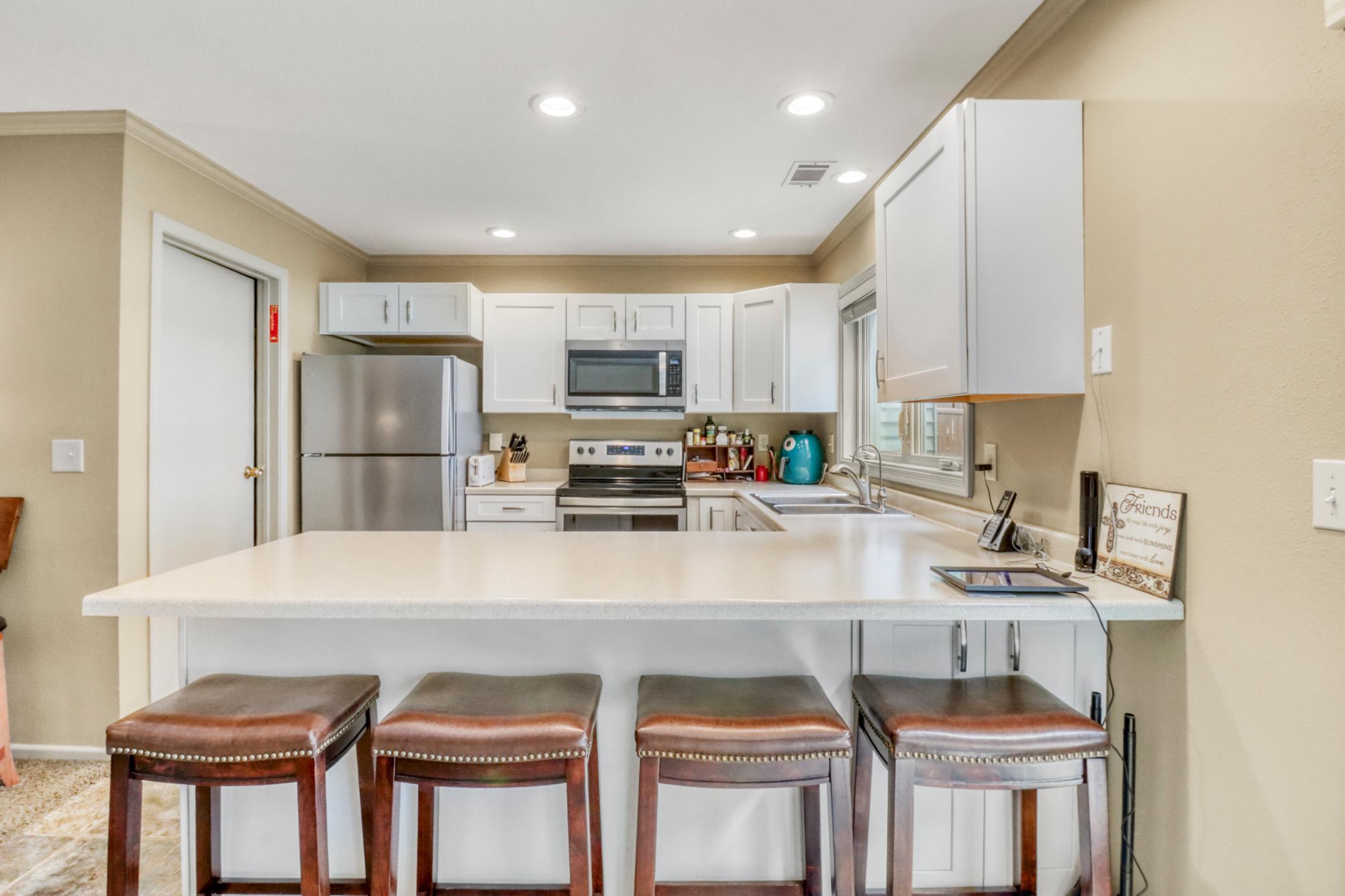Kitchen and Pantry 1_1.JPG