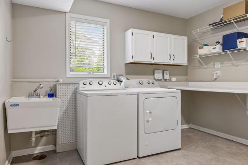 10028 Park Circle, Bloomington, MN 55420