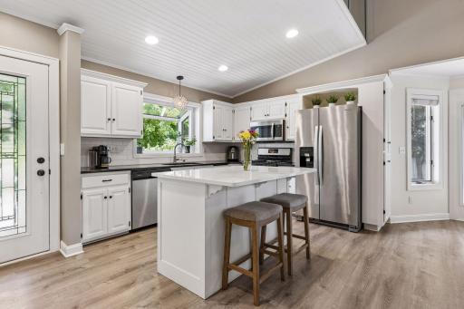 10028 Park Circle, Bloomington, MN 55420