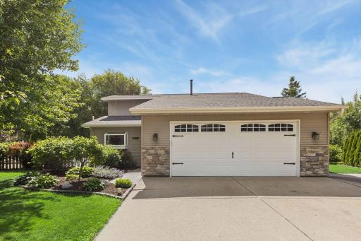 10028 Park Circle, Bloomington, MN 55420