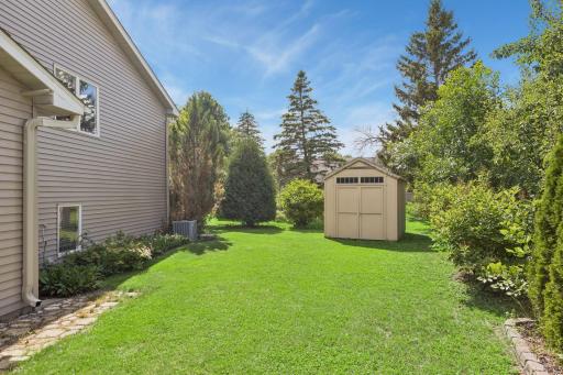 10028 Park Circle, Bloomington, MN 55420