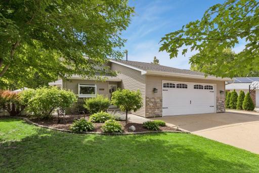 10028 Park Circle, Bloomington, MN 55420