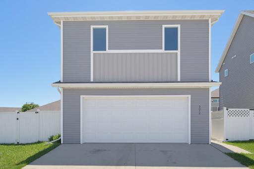 5072 43rd Avenue S, Fargo, ND 58104