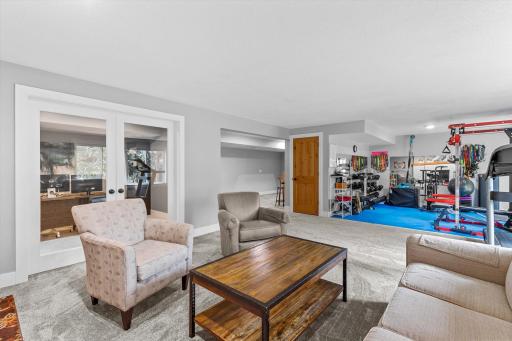 9142 Harpers Court NE, Minneapolis, MN 55449