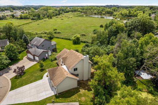 9142 Harpers Court NE, Minneapolis, MN 55449
