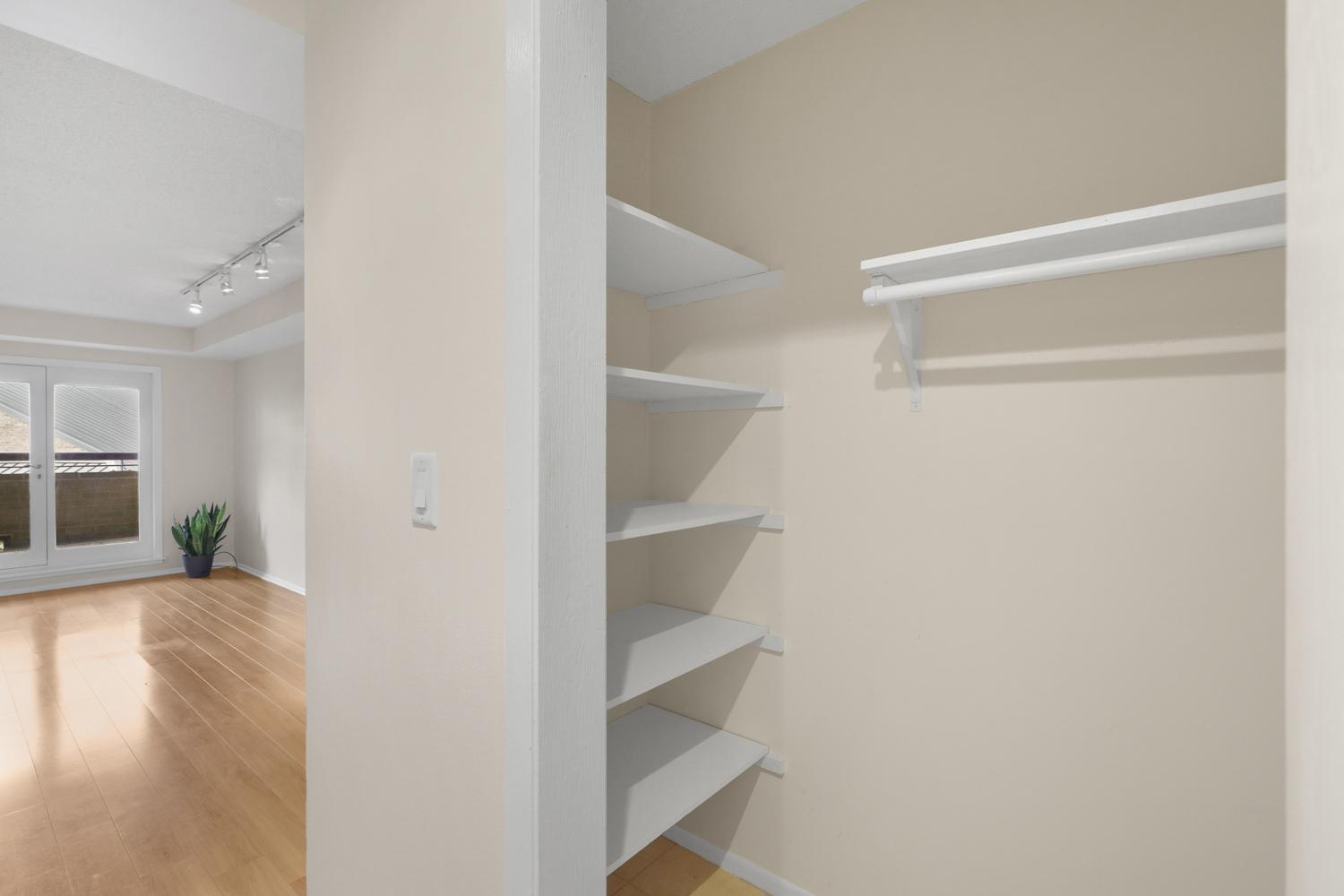 20 2nd St NE P505, Minneapolis, MN 55413-20.jpg