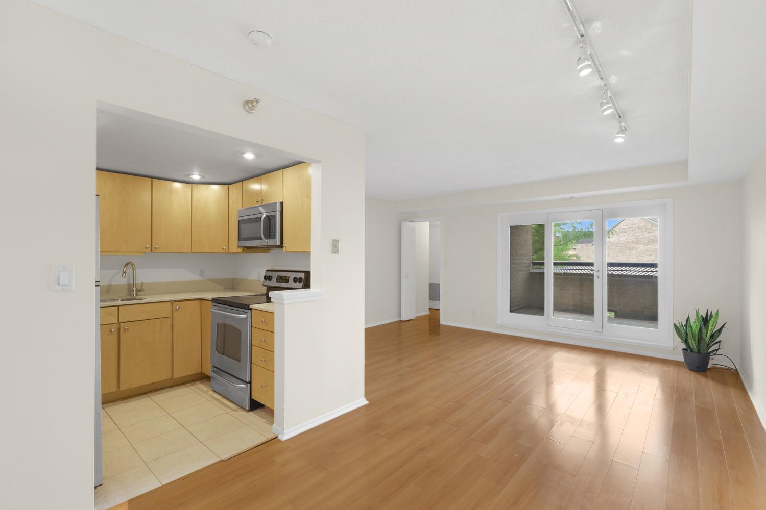 20 2nd St NE P505, Minneapolis, MN 55413-03.jpg
