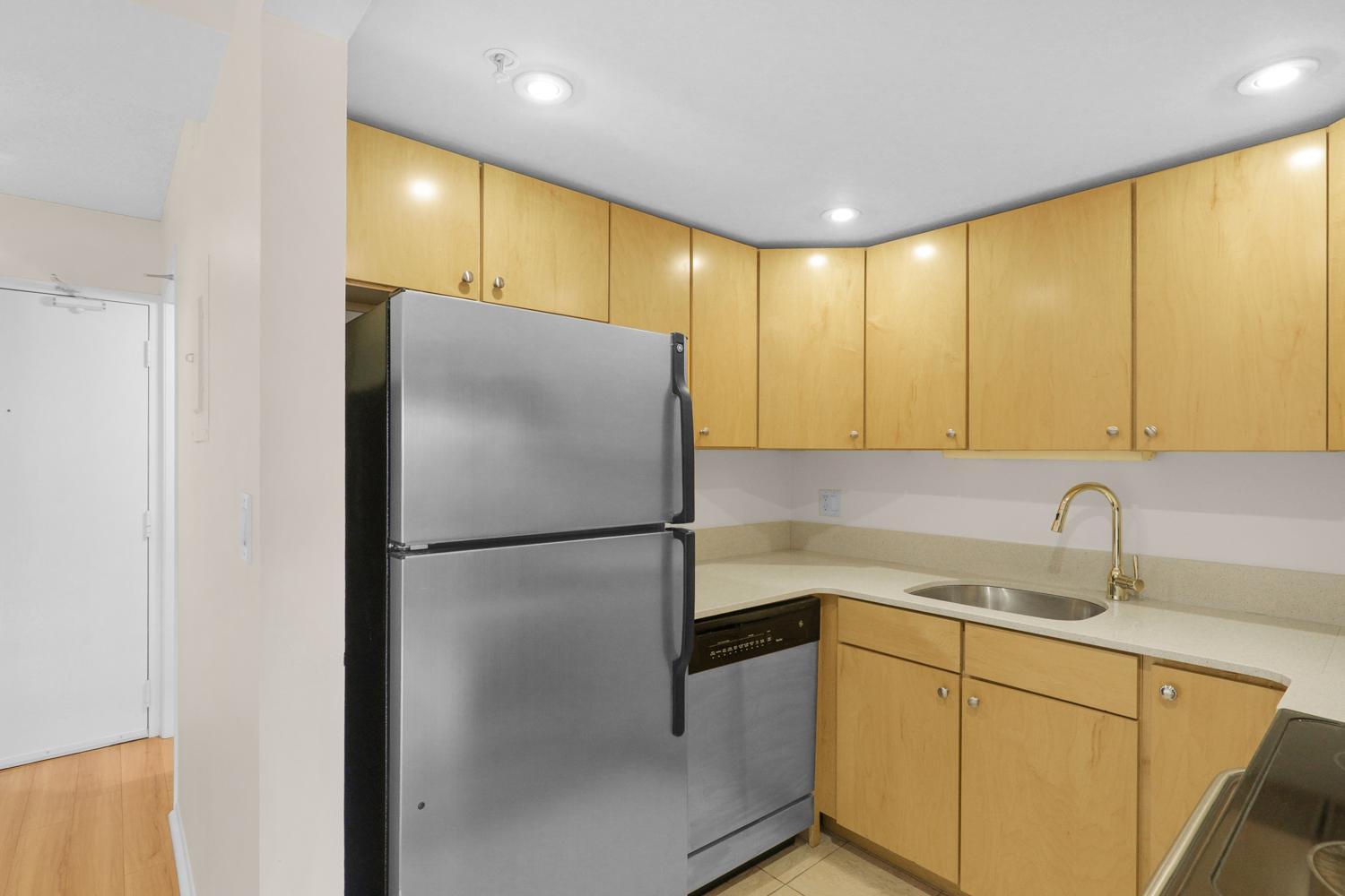 20 2nd St NE P505, Minneapolis, MN 55413-17.jpg