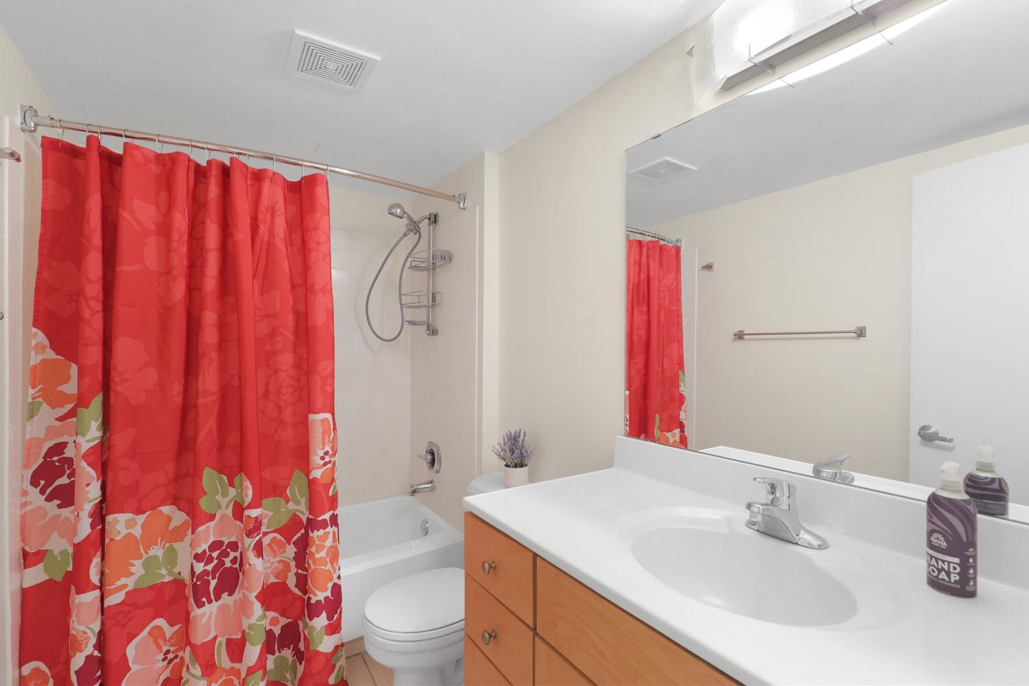 20 2nd St NE P505, Minneapolis, MN 55413-02.jpg