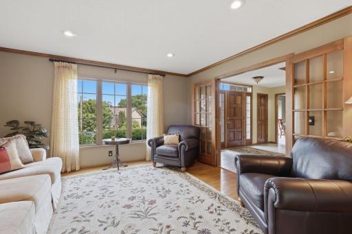 5025 W 94th Street, Bloomington, MN 55437