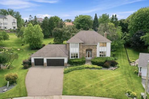 5025 W 94th Street, Bloomington, MN 55437