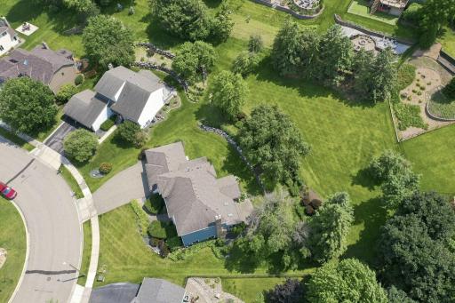 5025 W 94th Street, Bloomington, MN 55437