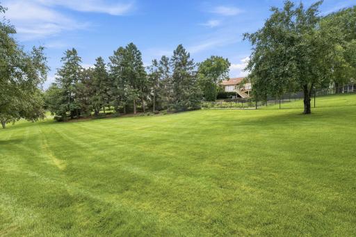 5025 W 94th Street, Bloomington, MN 55437