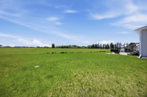 6702 72nd Avenue S, Horace, ND 58047