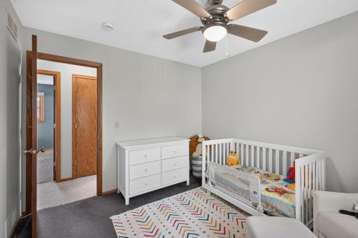 4409 Flag Avenue N, Minneapolis, MN 55428