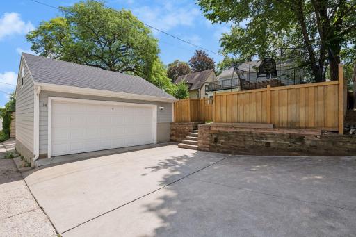 14 E 49th Street, Minneapolis, MN 55419