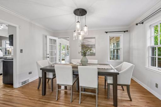 14 E 49th Street, Minneapolis, MN 55419
