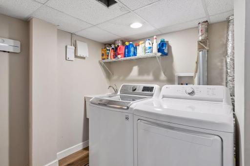 14 E 49th Street, Minneapolis, MN 55419