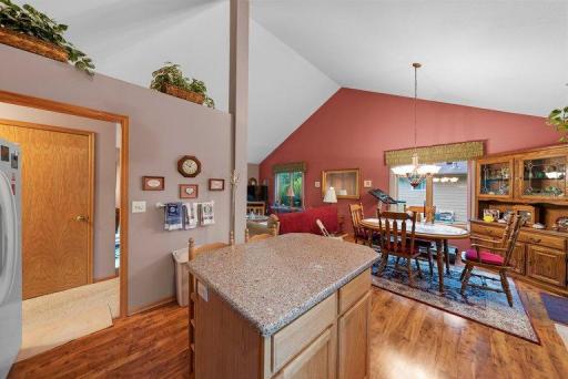 5867 Bartlett Boulevard, Mound, MN 55364