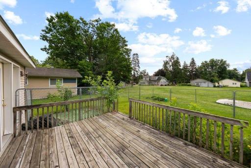 5867 Bartlett Boulevard, Mound, MN 55364