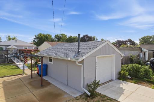 1011 E 5th Street, Winona, MN 55987