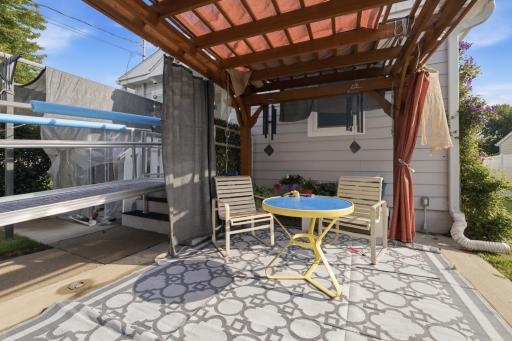 1011 E 5th Street, Winona, MN 55987