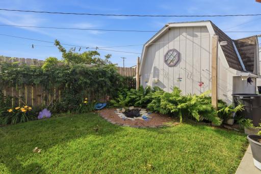 1011 E 5th Street, Winona, MN 55987