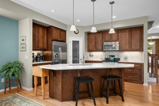 2933 123rd Circle NE, Blaine, MN 55449