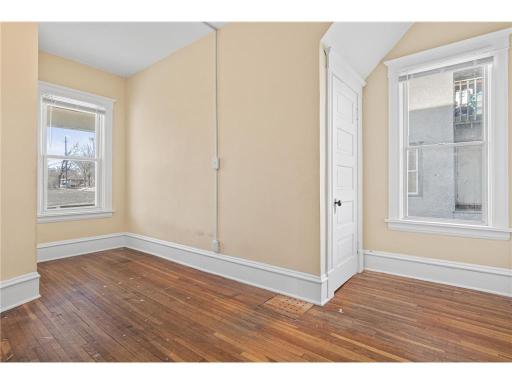 Minneapolis, MN 55411
