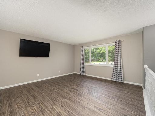 5590 Jeffery Avenue SW, Howard Lake, MN 55349