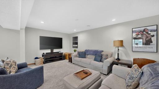 5174 Ridgeway Road NW, Rochester, MN 55901