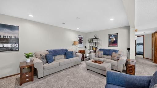 5174 Ridgeway Road NW, Rochester, MN 55901