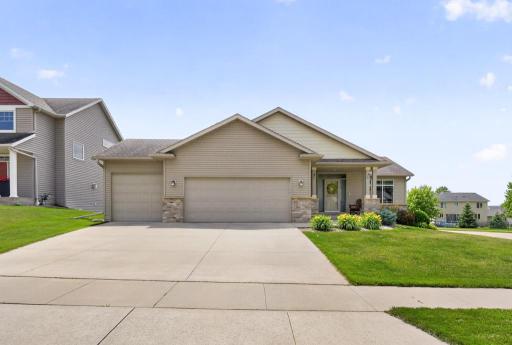5174 Ridgeway Road NW, Rochester, MN 55901