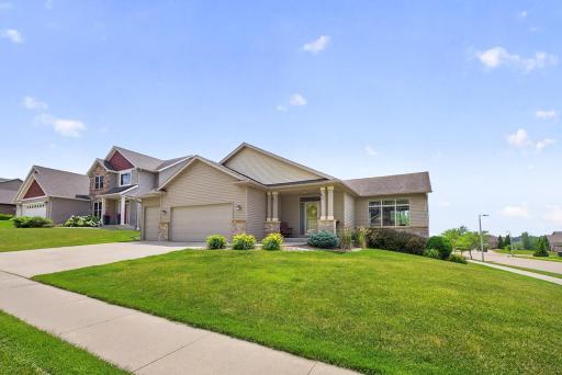 5174 Ridgeway Road NW, Rochester, MN 55901