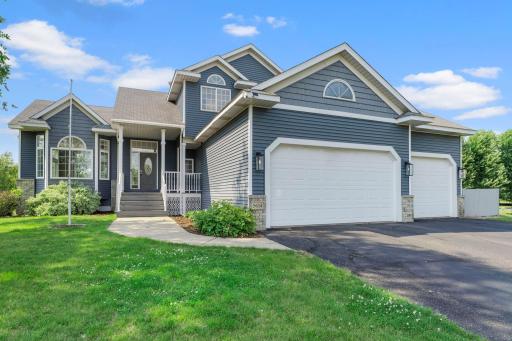 5614 407th Court, North Branch, MN 55056