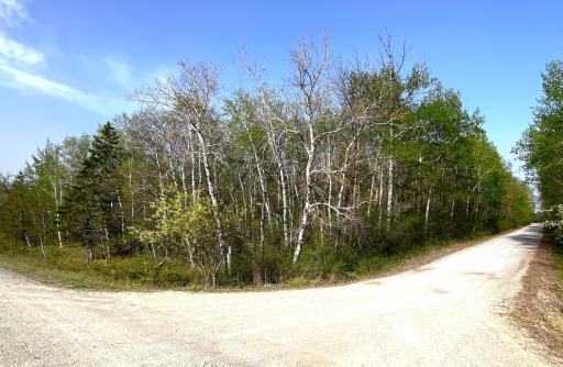 Corner of 585th Avenue & Private Road