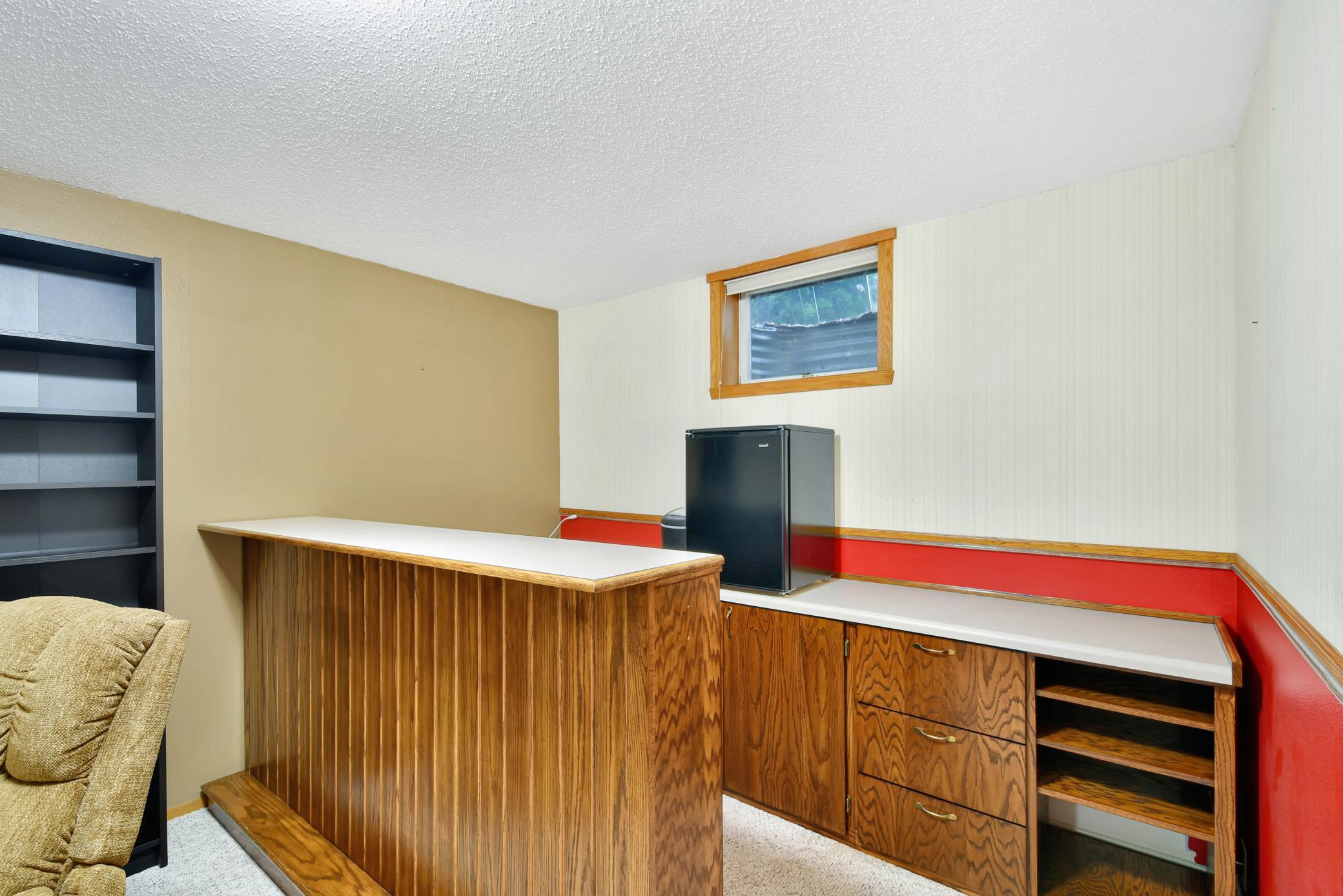 Built-in bar