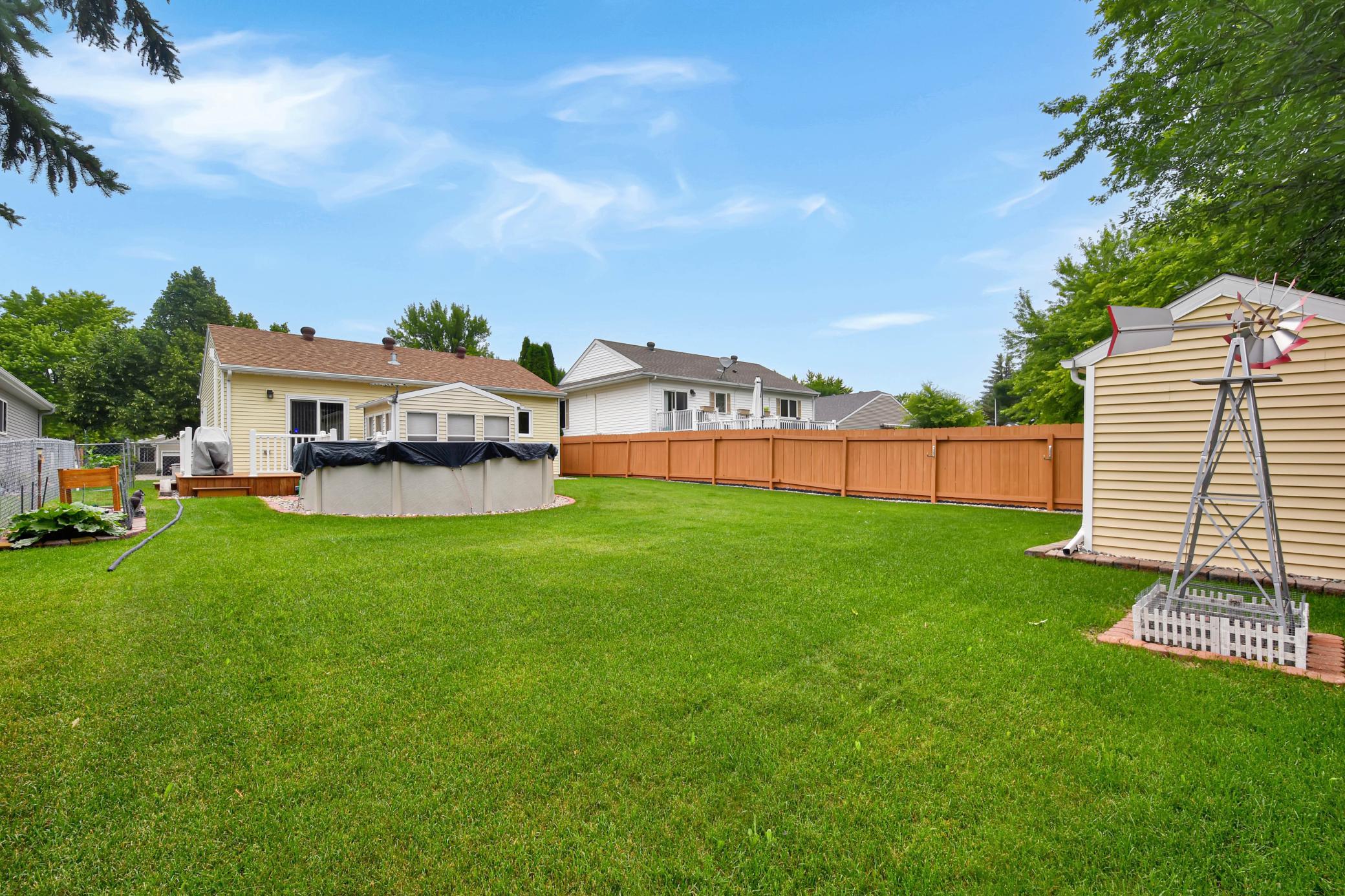 Above ground pool(new liner)