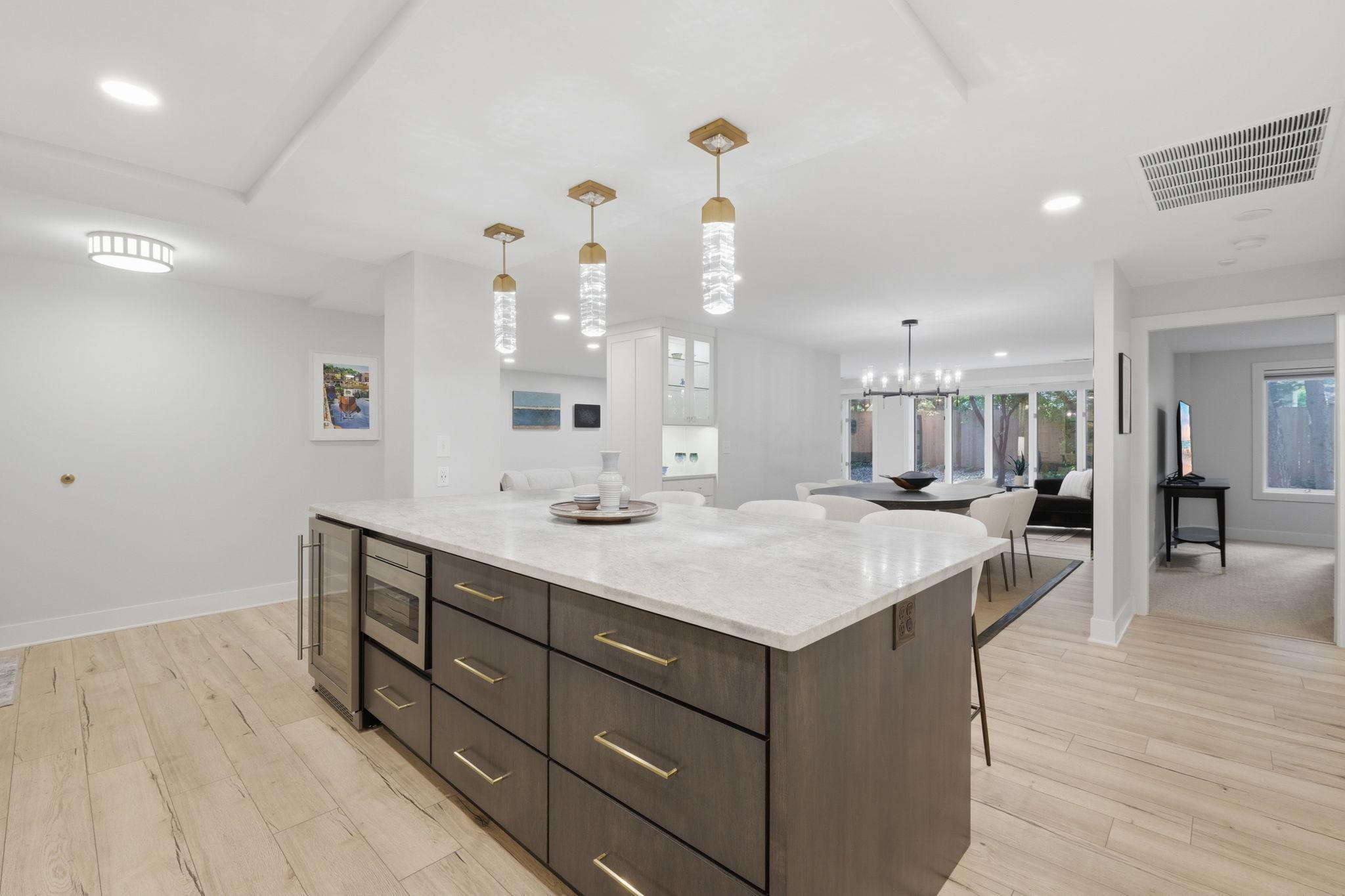 New light fixtures and recessed cans throughout this "model like" home