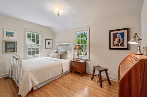 Virtually Staged (Bedding Only)