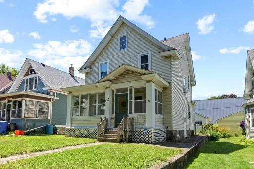 553 Manomin Avenue, Saint Paul, MN 55107