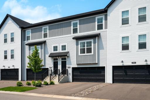 PRICED TO SELL!! Almost Brand New!! FAST POSSESSION POSSIBLE! This spacious townhome offers 1,942 square feet, 3 bedrooms, 3 bathrooms and a walkout lower level!