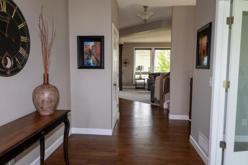 1364 Ridge Lane, Shakopee, MN 55379