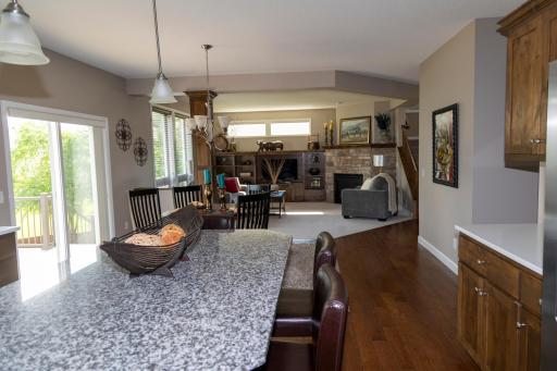 1364 Ridge Lane, Shakopee, MN 55379