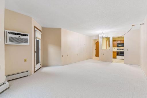 500 County Road B W, 235, Saint Paul, MN 55113