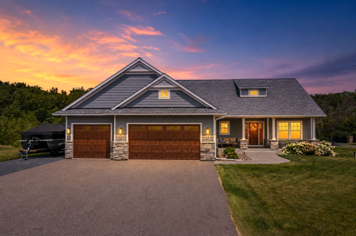 7592 255th Street, Wyoming, MN 55092