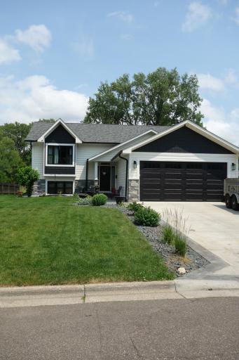 1026 Carrie Street, Saint Paul, MN 55118