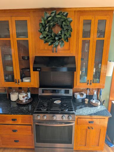 121 N 5th Street, Montevideo, MN 56265