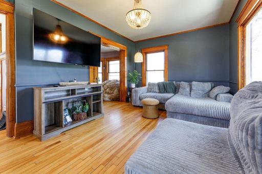 121 N 5th Street, Montevideo, MN 56265
